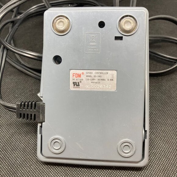 Sewing machine pedal - Picture 2 of 3